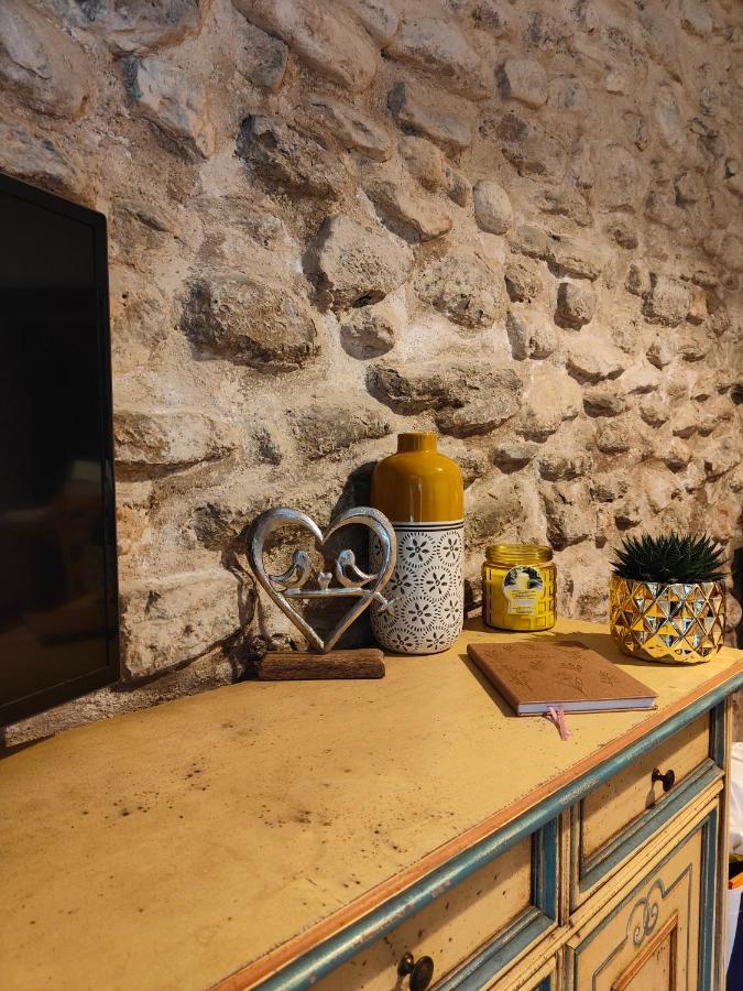 Domaine Bellavigne Gites Et Spa Forcalquier Eksteriør bilde