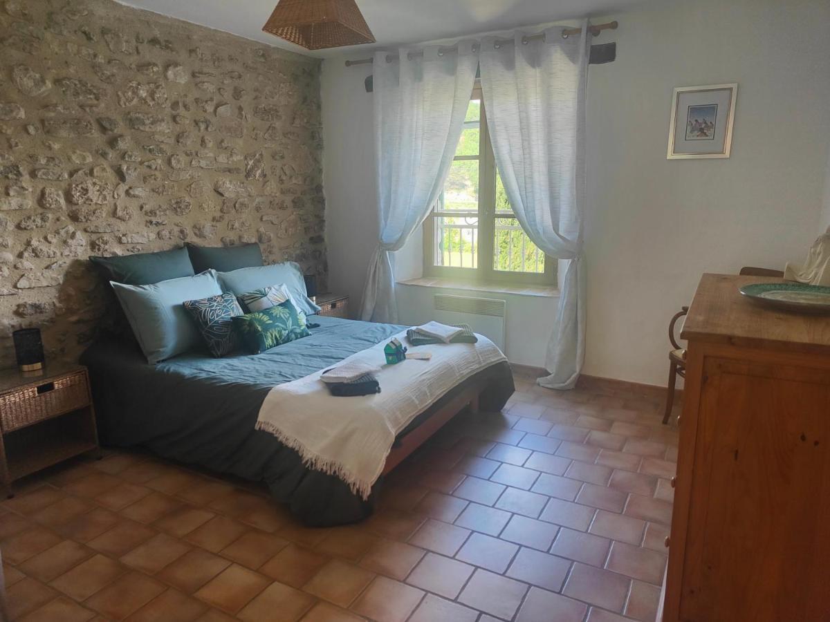 Domaine Bellavigne Gites Et Spa Forcalquier Eksteriør bilde