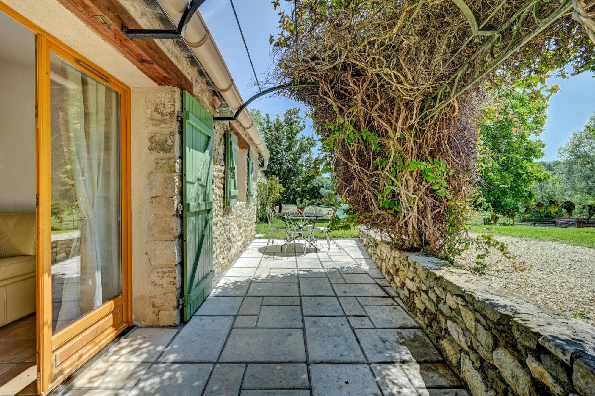 Domaine Bellavigne Gites Et Spa Forcalquier Eksteriør bilde
